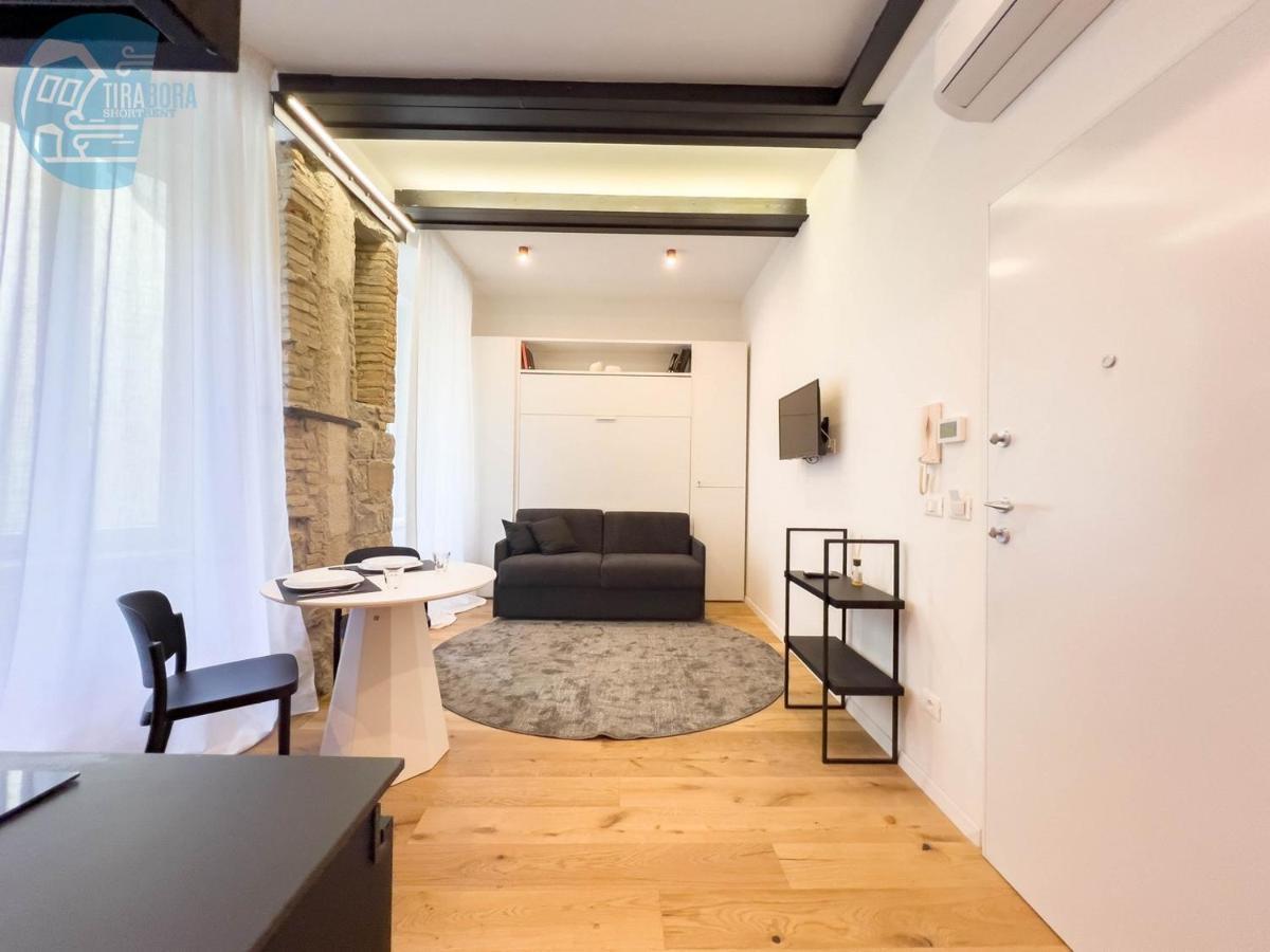 Ferienwohnung Imbriani 2 Tirabora Short Rent Triest Exterior foto